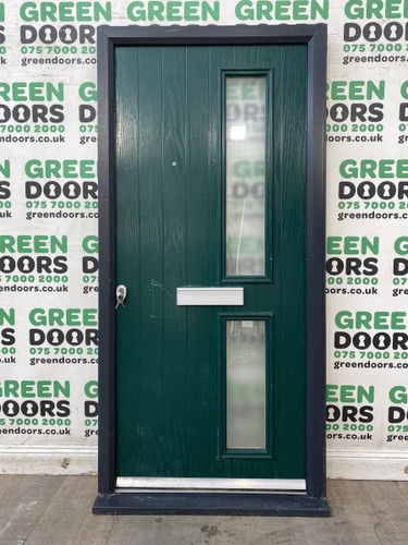 Green composite entrance - entrance, door