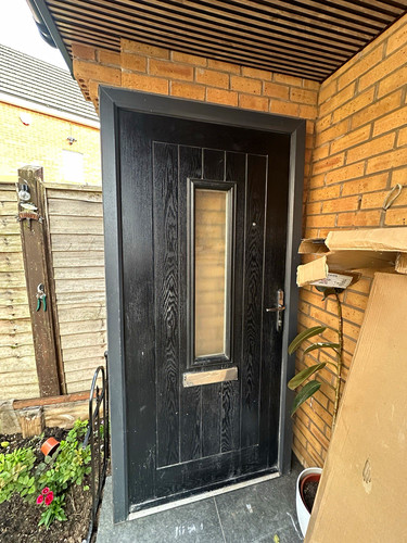 Composite black single - composite,